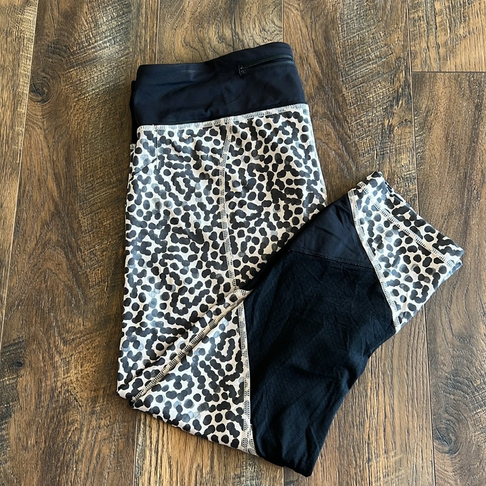 Lululemon Pace Rival Crop - Picture 2 of 4